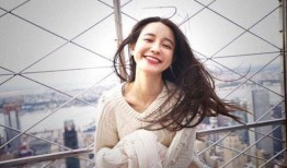 中国网红张大奕吃瓜视频,揭秘娱乐圈幕后真相